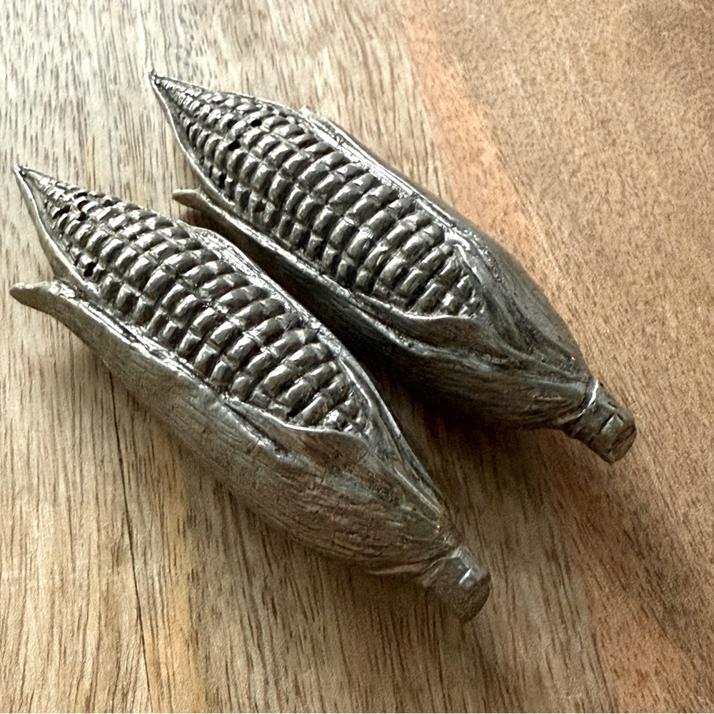 Silver Corn-Shaped Pewter Salt and Pepper Set